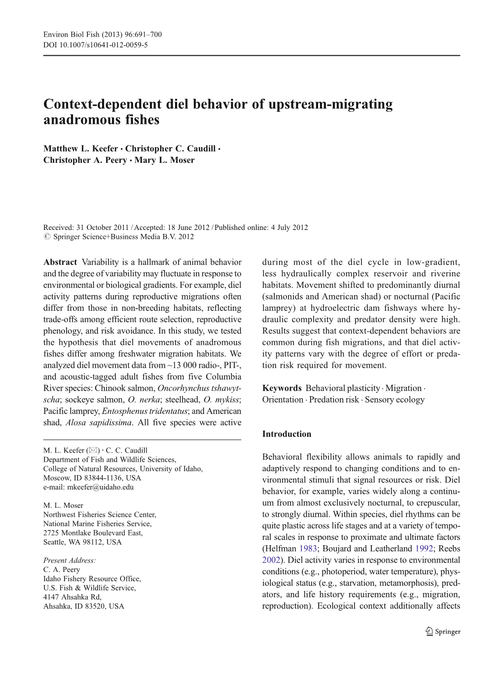 Context-Dependent Diel Behavior of Upstream-Migrating Anadromous Fishes