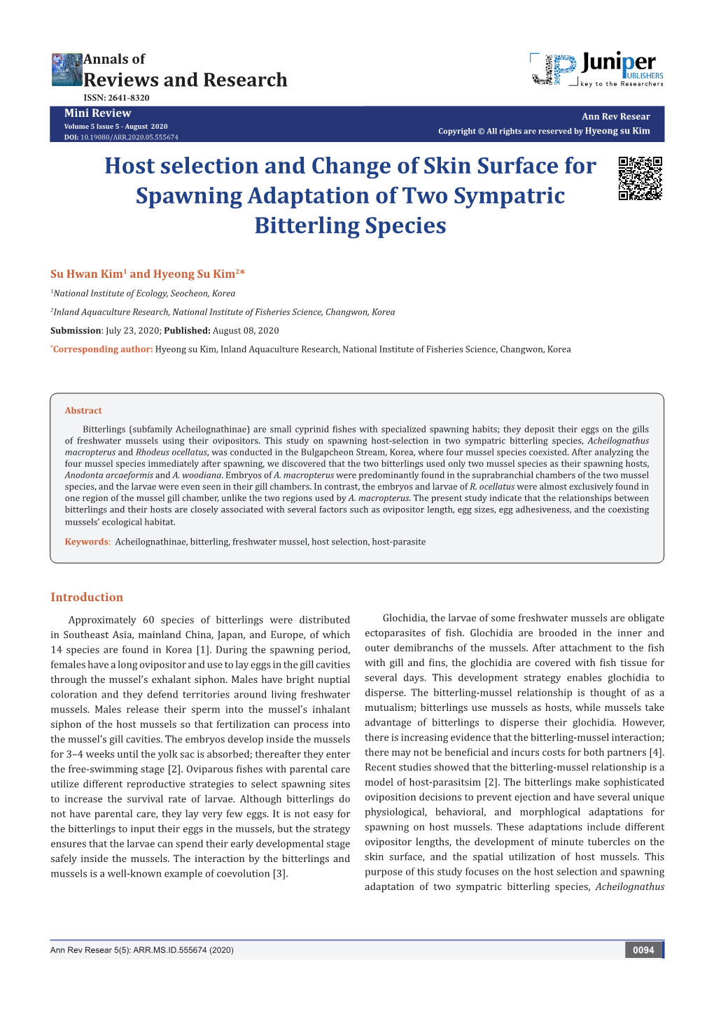 Host Selection and Change of Skin Surface for Spawning Adaptation of Two Sympatric Bitterling Species