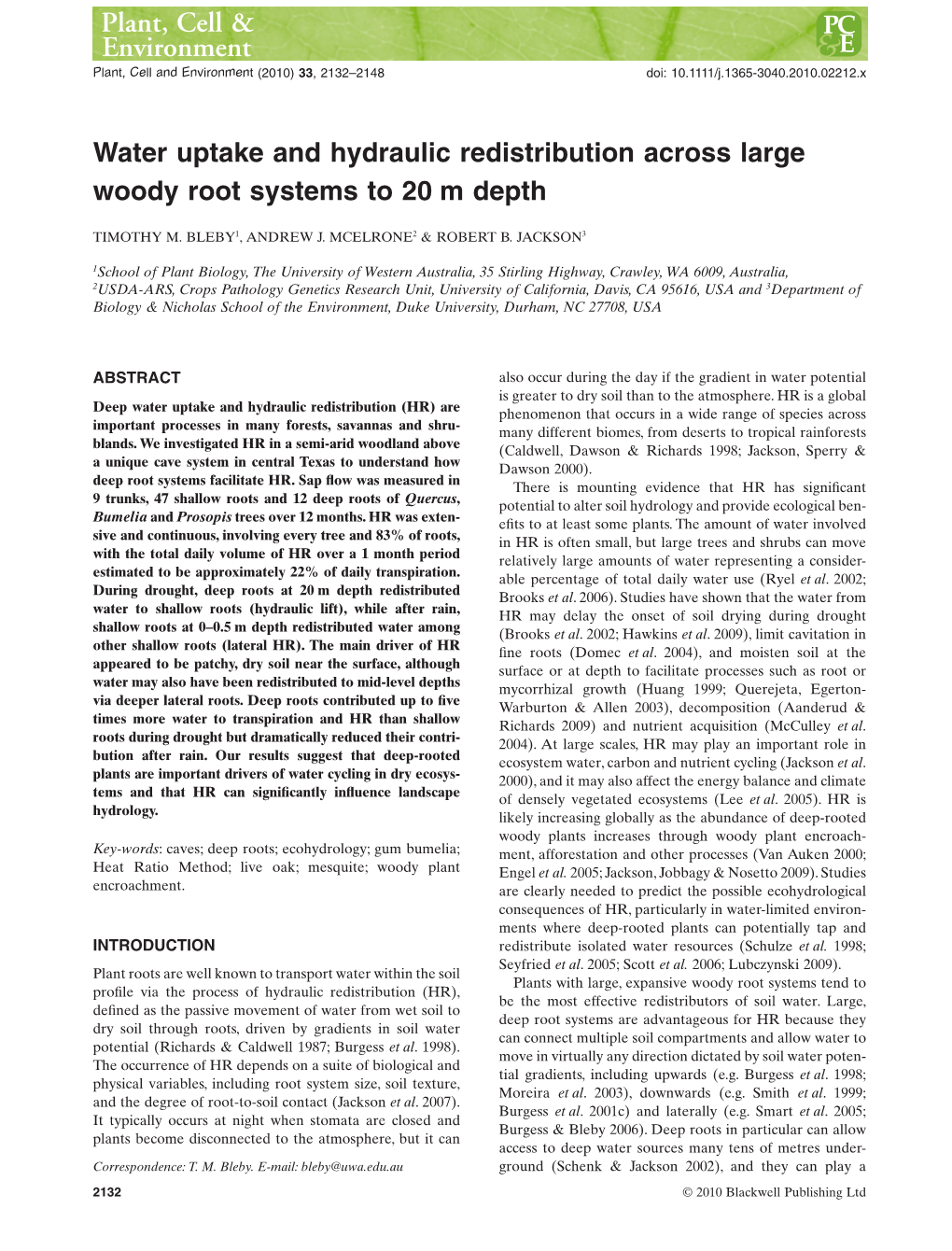 Water Uptake and Hydraulic Redistribution Across Large Woody