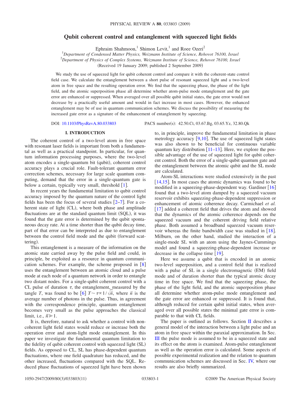 Qubit Coherent Control and Entanglement with Squeezed Light ﬁelds