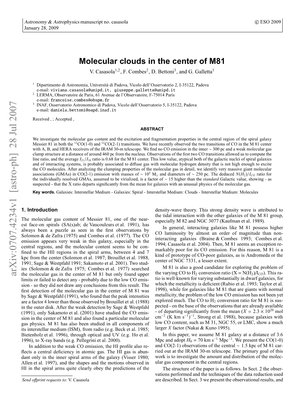 Molecular Clouds in the Center of M81