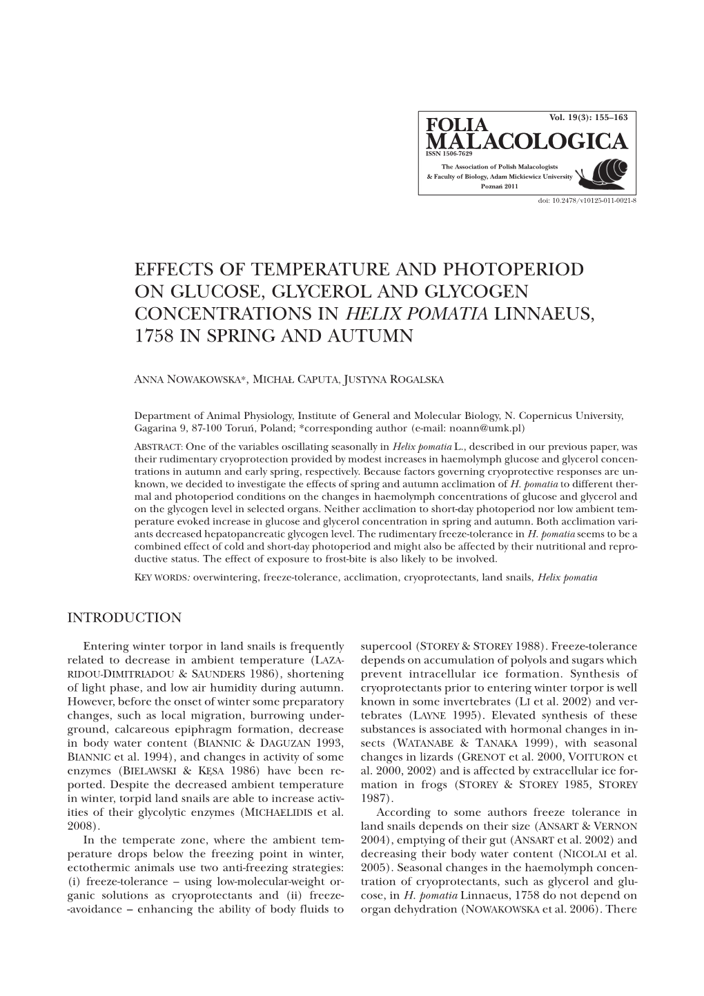 Effects of Temperature and Photoperiod on Glucose, Glycerol and Glycogen Concentrations in Helix Pomatia Linnaeus, 1758 in Spring and Autumn