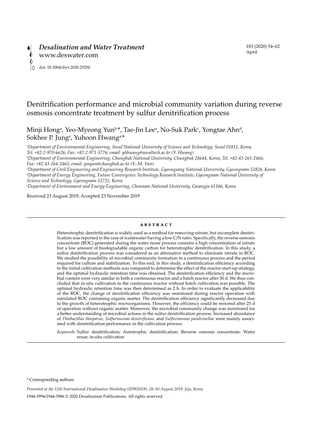 Denitrification Performance and Microbial Community Variation During Reverse Osmosis Concentrate Treatment by Sulfur Denitrification Process