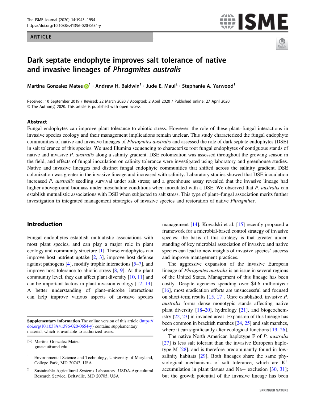 Dark Septate Endophyte Improves Salt Tolerance of Native and Invasive Lineages of Phragmites Australis