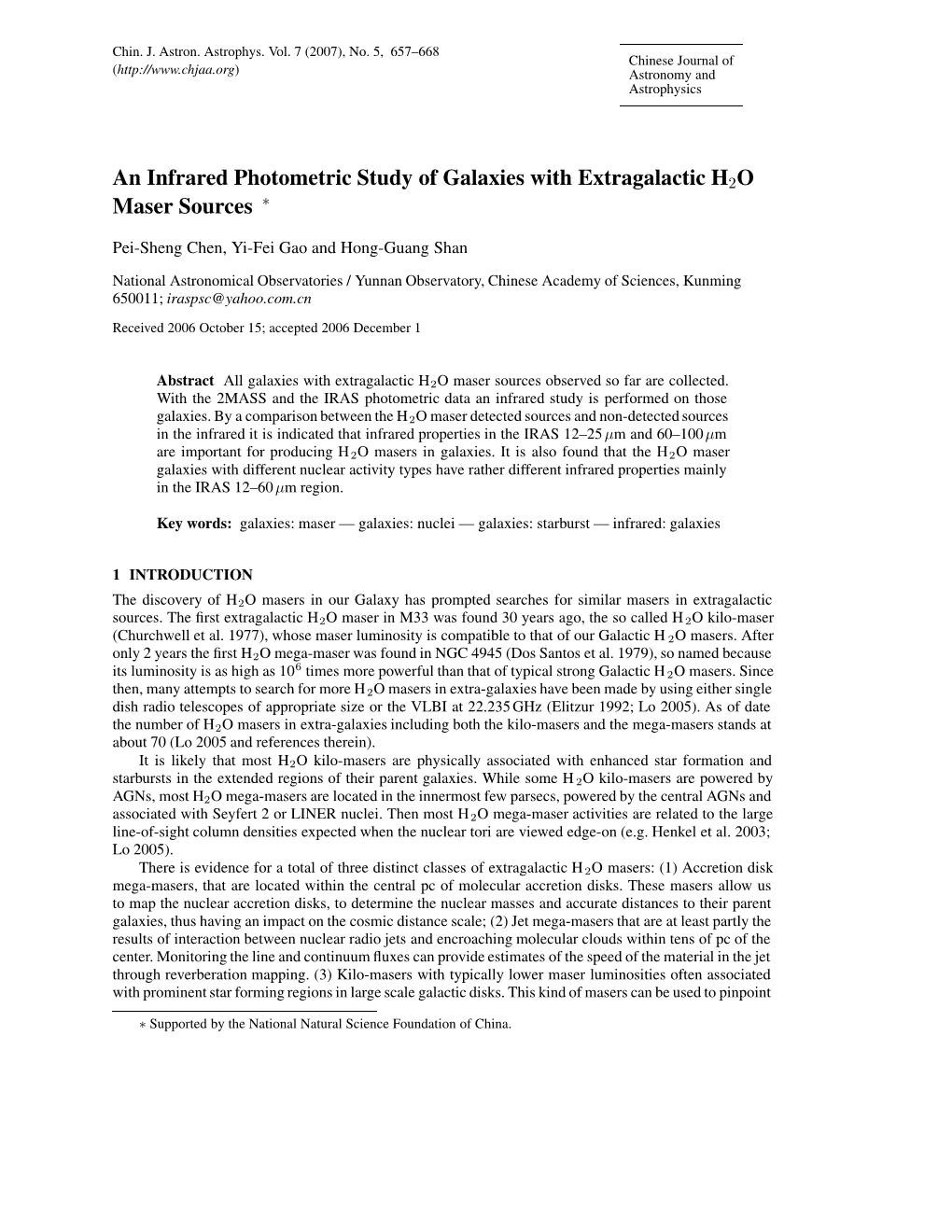 An Infrared Photometric Study of Galaxies with Extragalactic H2O Maser Sources ∗