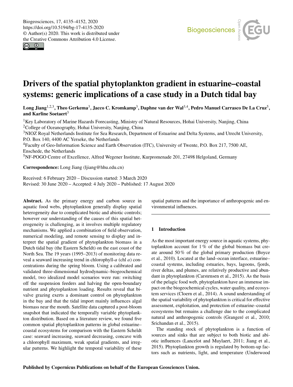 Drivers of the Spatial Phytoplankton Gradient in Estuarine–Coastal Systems: Generic Implications of a Case Study in a Dutch Tidal Bay