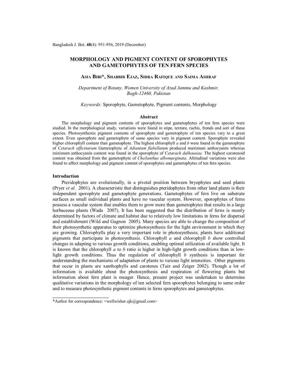 Morphology and Pigment Content of Sporophytes and Gametophytes of Ten Fern Species