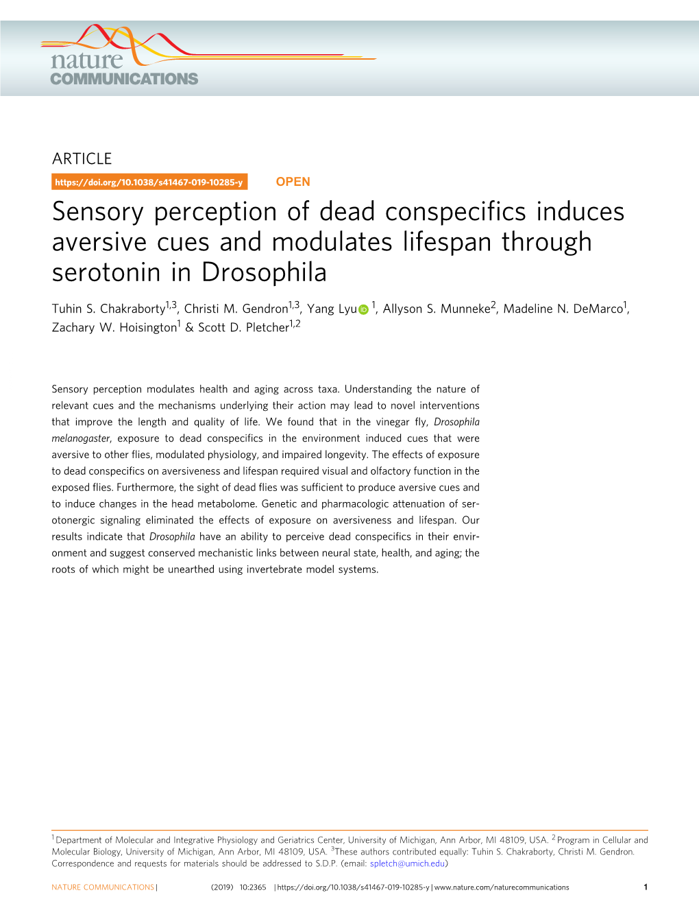 Sensory Perception of Dead Conspecifics Induces Aversive Cues