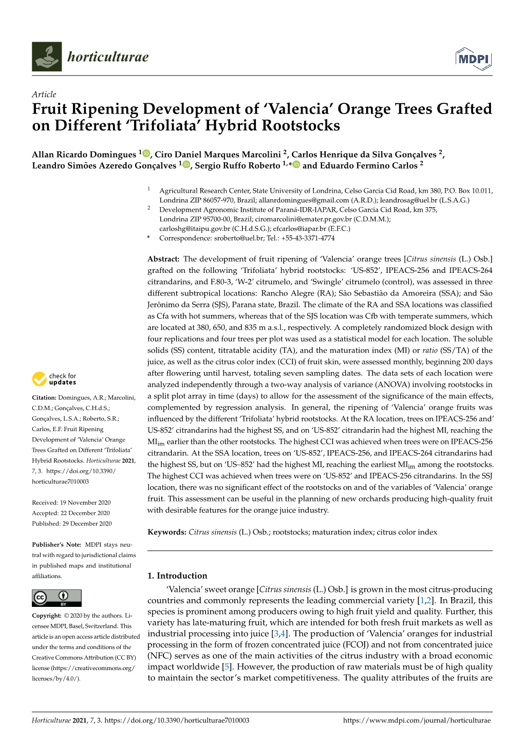 Orange Trees Grafted on Different 'Trifoliata' Hybrid Rootstocks