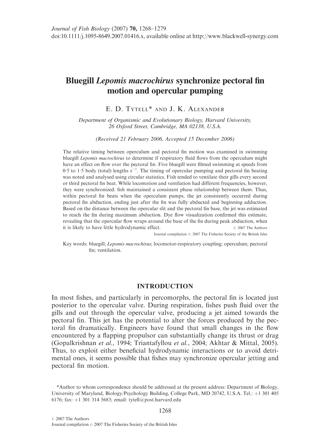 Bluegill Lepomis Macrochirus Synchronize Pectoral Fin Motion and Opercular Pumping