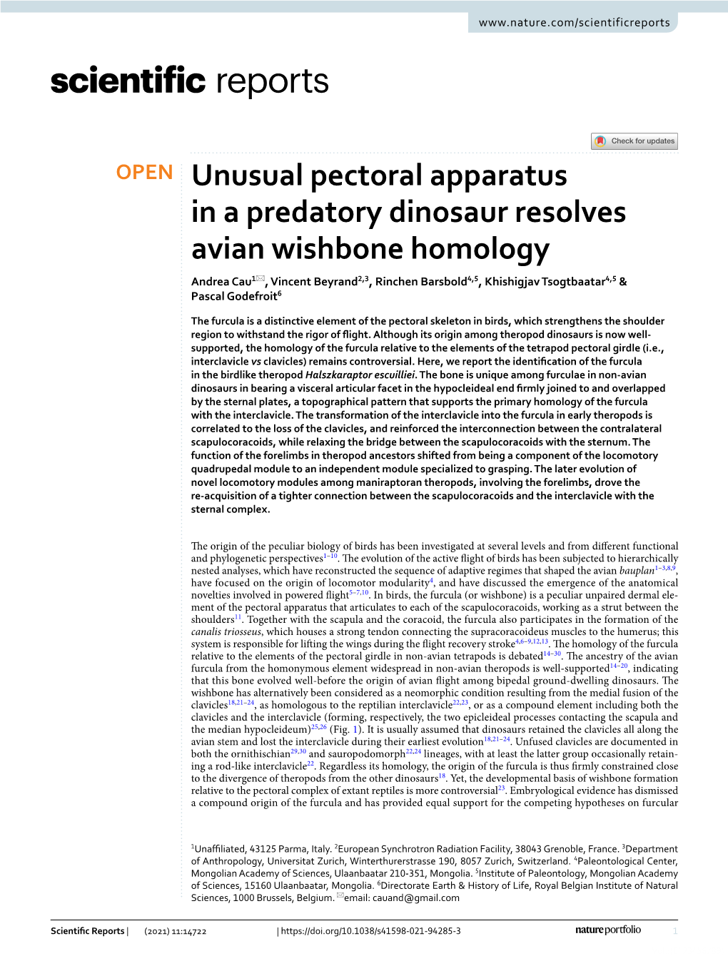 Unusual Pectoral Apparatus in a Predatory Dinosaur Resolves Avian