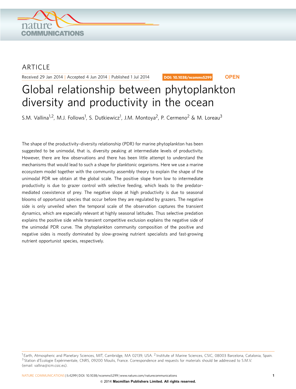 Global Relationship Between Phytoplankton Diversity and Productivity in the Ocean