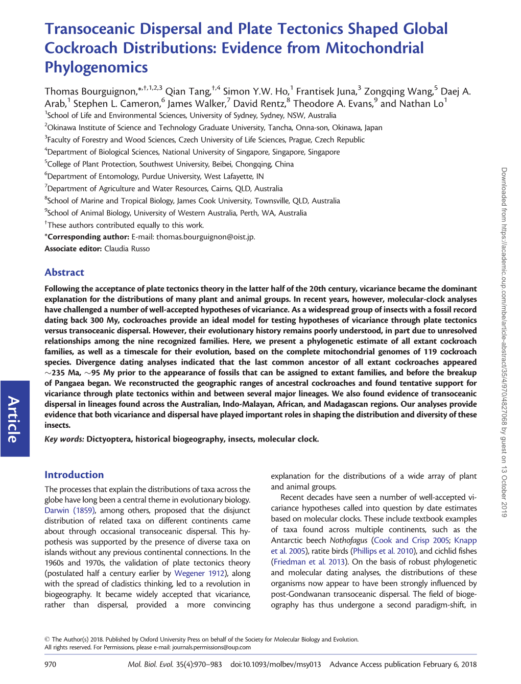 Transoceanic Dispersal and Plate Tectonics Shaped