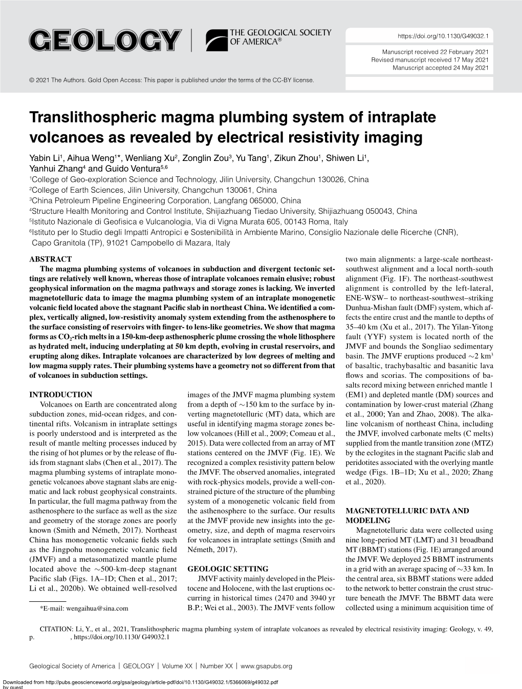 Translithospheric Magma Plumbing System of Intraplate Volcanoes As