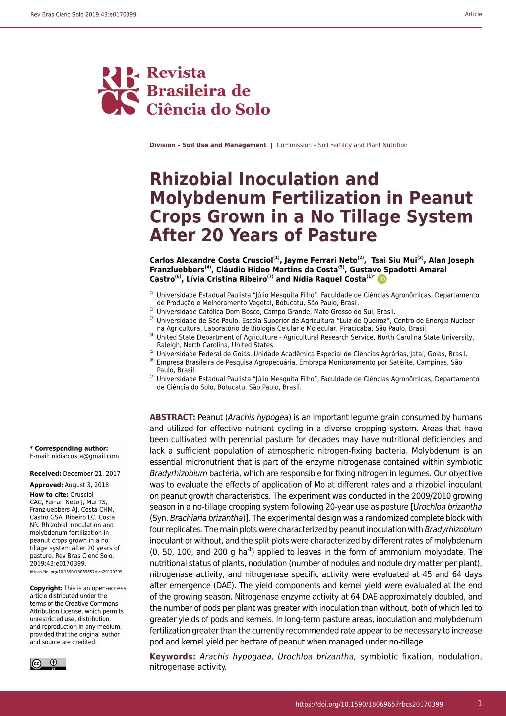 Rhizobial Inoculation and Molybdenum Fertilization in Peanut Crops Grown in a No Tillage System After 20 Years of Pasture