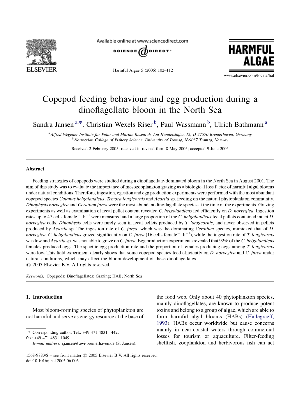 Copepod Feeding Behaviour and Egg Production During a Dinoflagellate