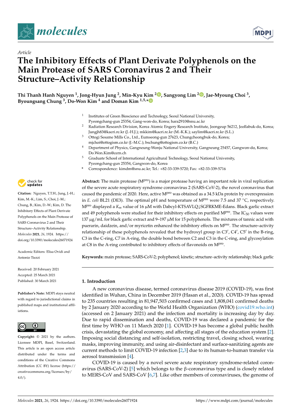 The Inhibitory Effects of Plant Derivate Polyphenols on the Main Protease of SARS Coronavirus 2 and Their Structure–Activity Relationship