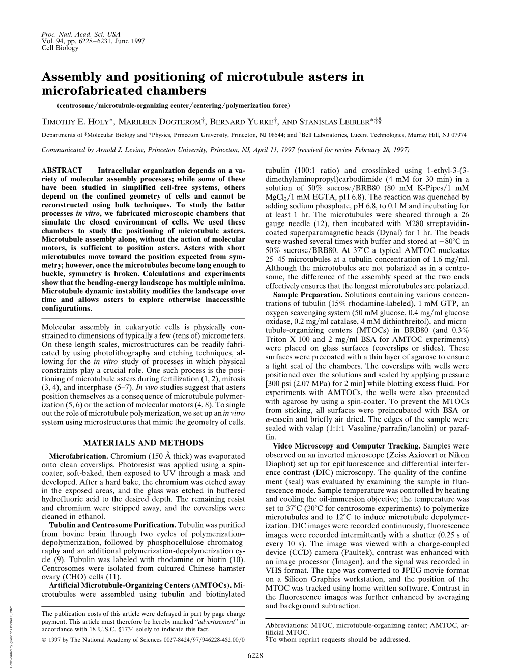 Assembly and Positioning of Microtubule Asters in Microfabricated Chambers (Centrosome͞microtubule-Organizing Center͞centering͞polymerization Force)