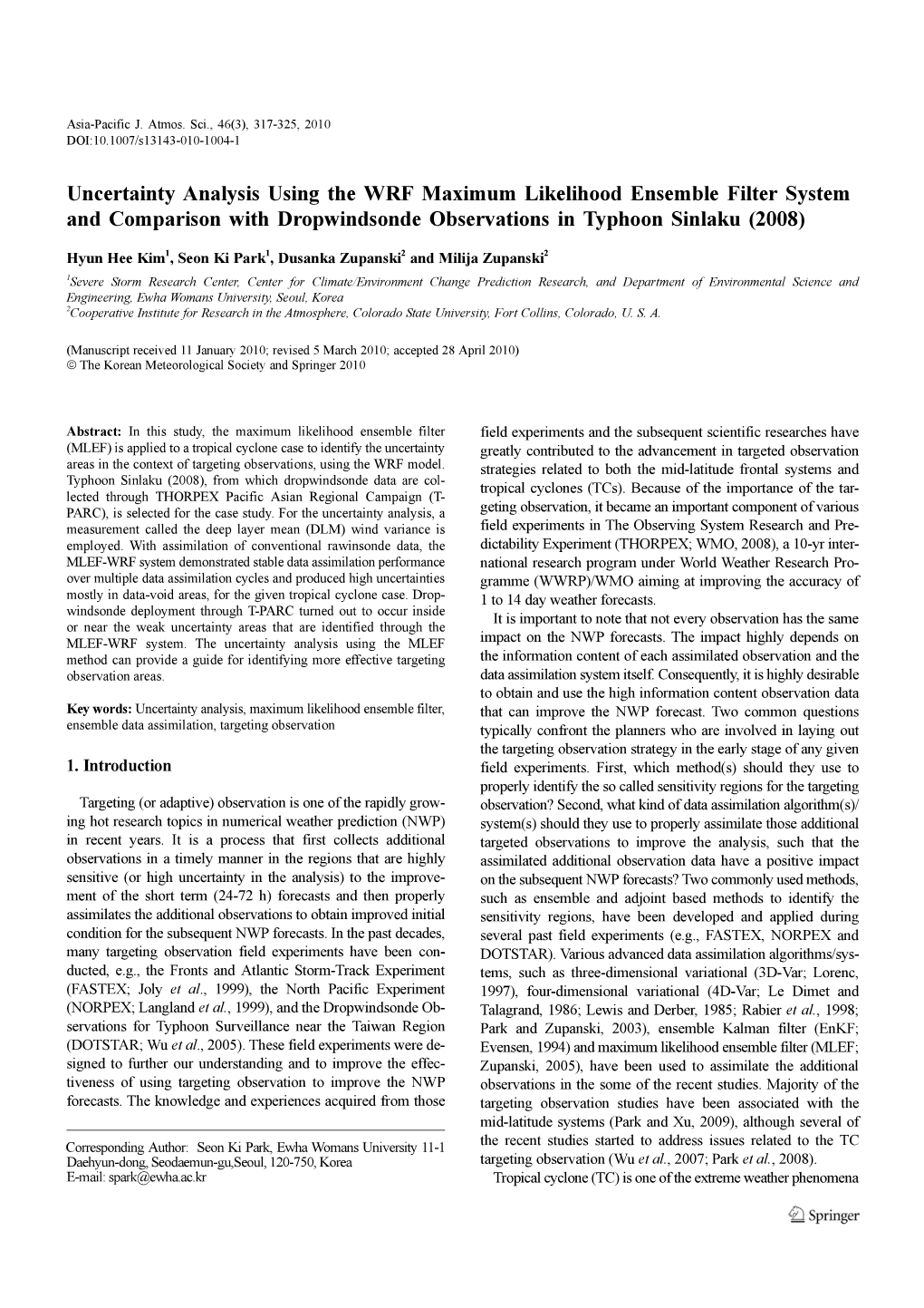 Uncertainty Analysis Using the WRF Maximum Likelihood Ensemble Filter System and Comparison with Dropwindsonde Observations in Typhoon Sinlaku (2008)