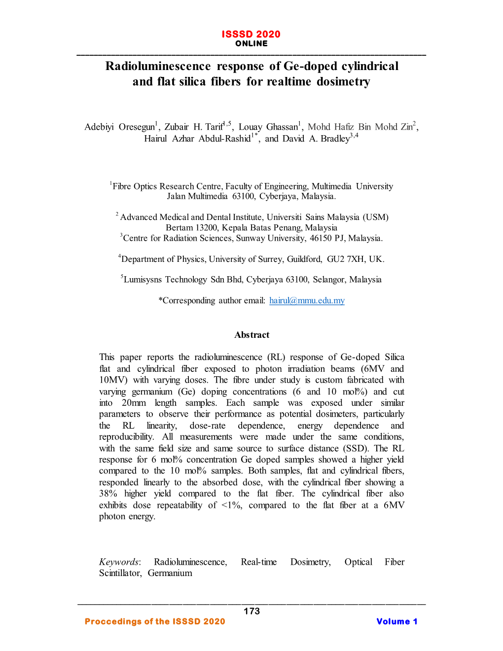 Radioluminescence Response of Ge-Doped Cylindrical and Flat Silica Fibers for Realtime Dosimetry