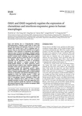 OAS1 and OAS3 Negatively Regulate the Expression of Chemokines and Interferon-Responsive Genes in Human Macrophages