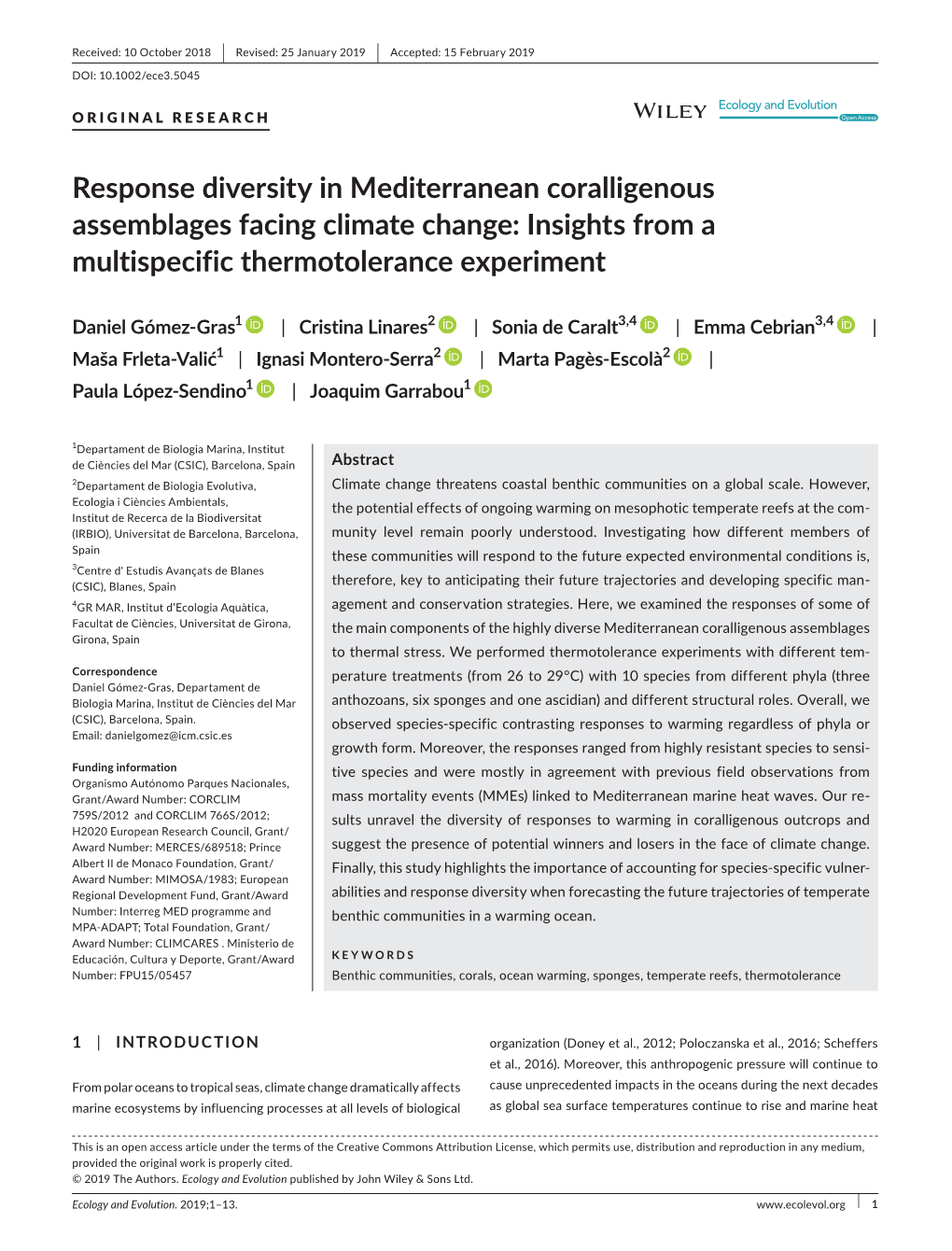 Response Diversity in Mediterranean Coralligenous Assemblages Facing Climate Change: Insights from a Multispecific Thermotolerance Experiment