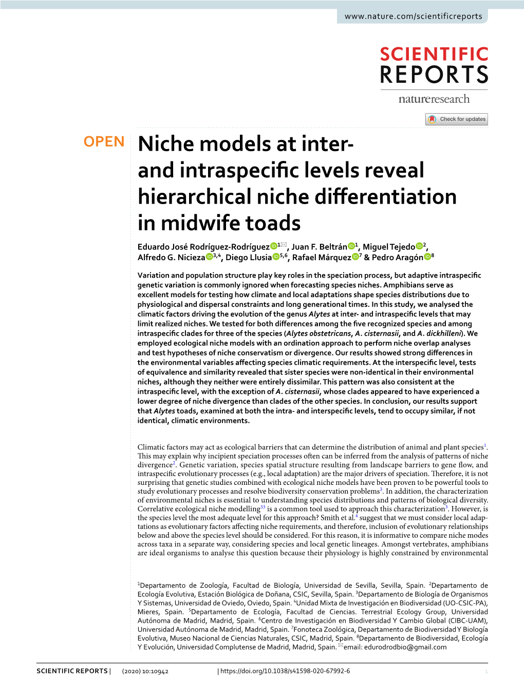 And Intraspecific Levels Reveal Hierarchical Niche