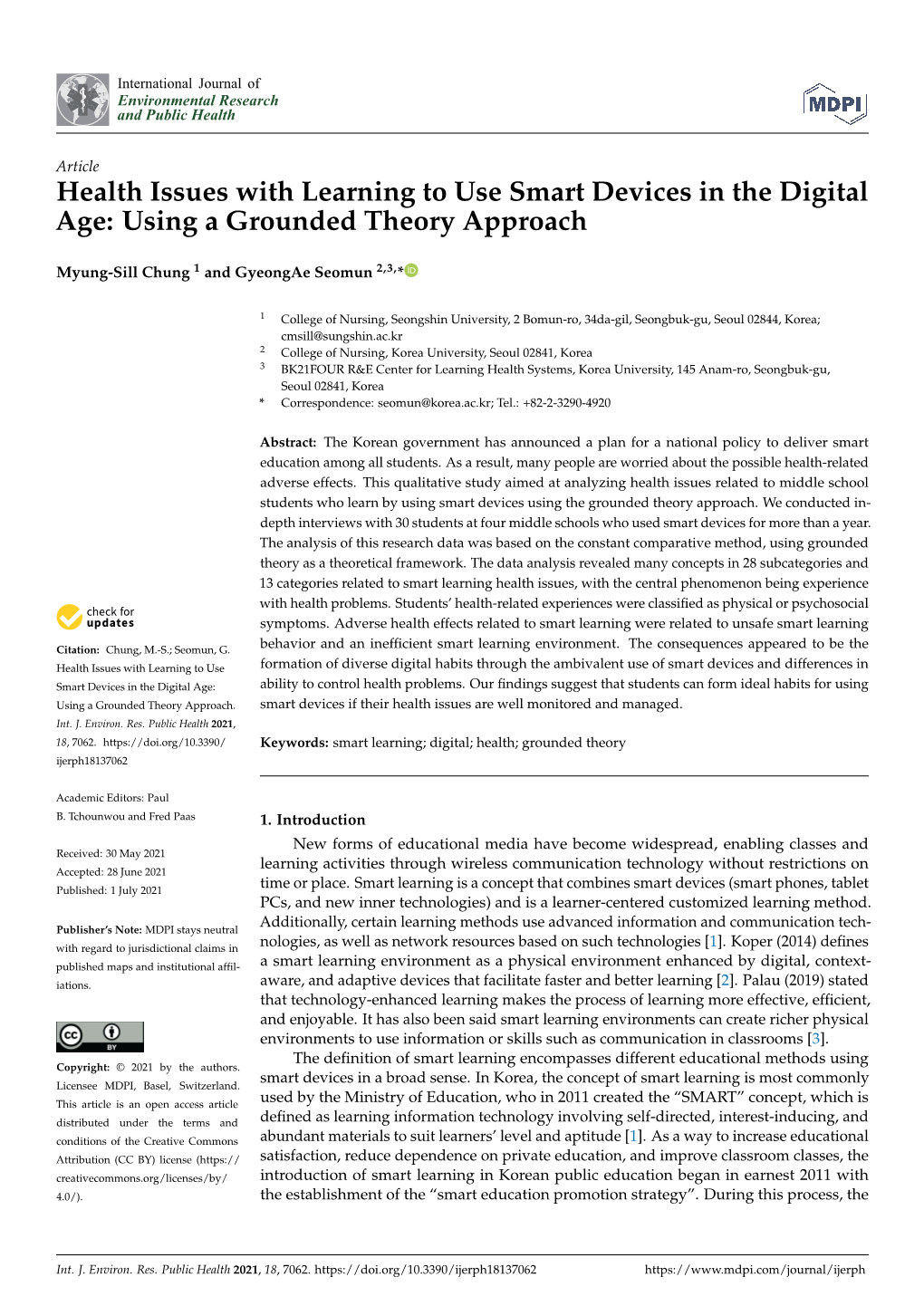 Health Issues with Learning to Use Smart Devices in the Digital Age: Using a Grounded Theory Approach