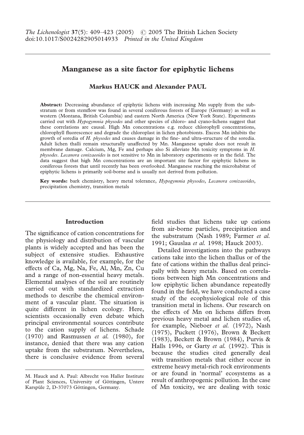 Manganese As a Site Factor for Epiphytic Lichens