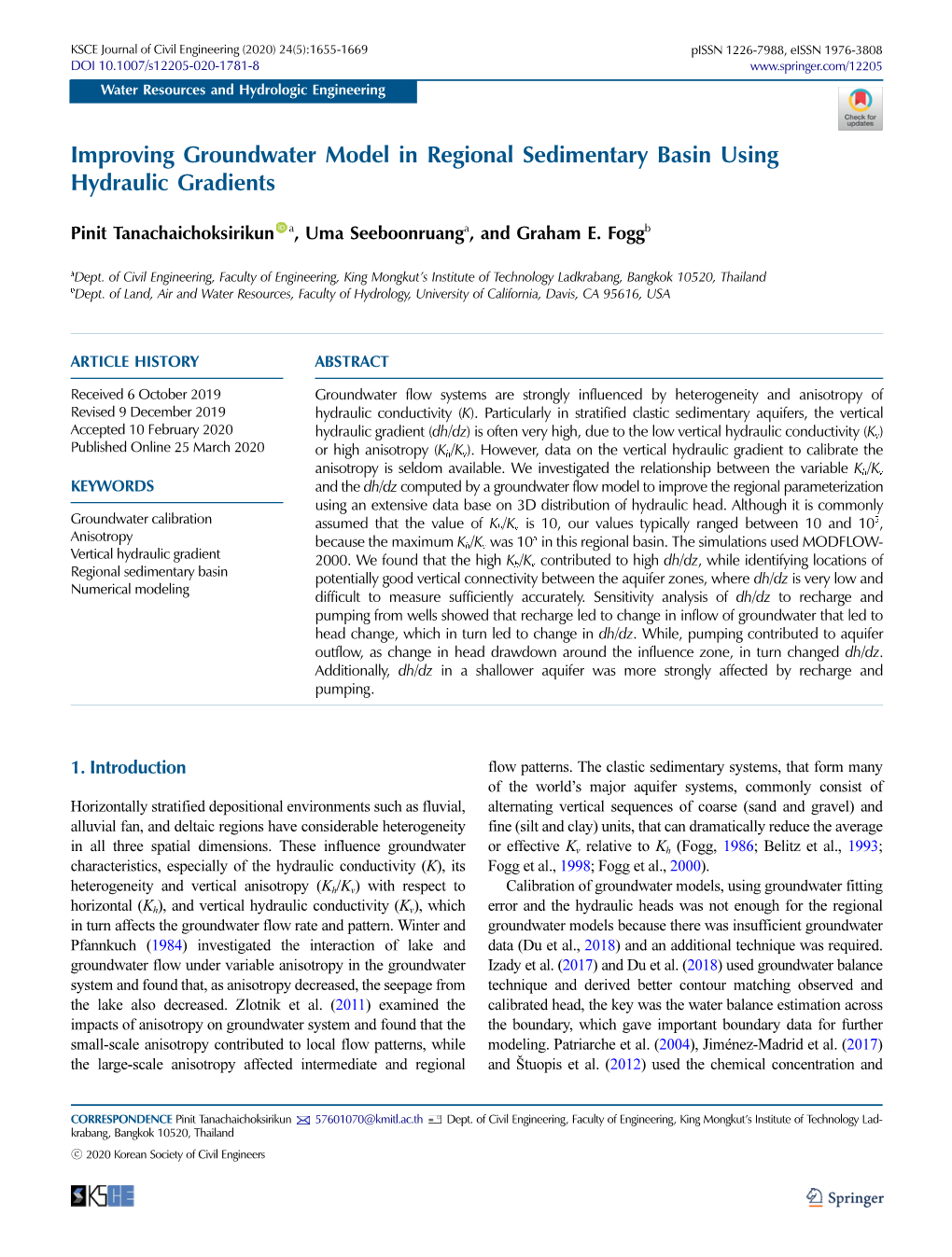 Improving Groundwater Model in Regional Sedimentary Basin Using Hydraulic Gradients