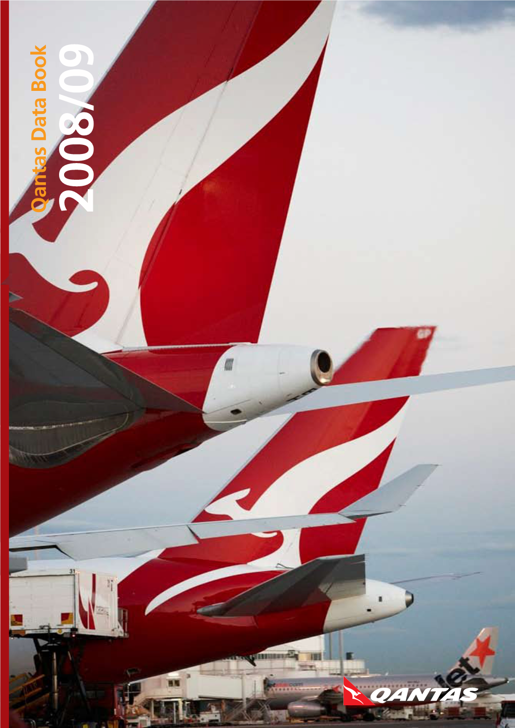 2008/09 Qantas Data Book