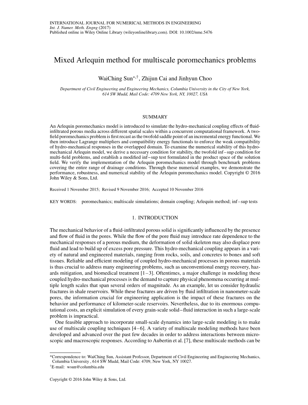 Mixed Arlequin Method for Multiscale Poromechanics Problems