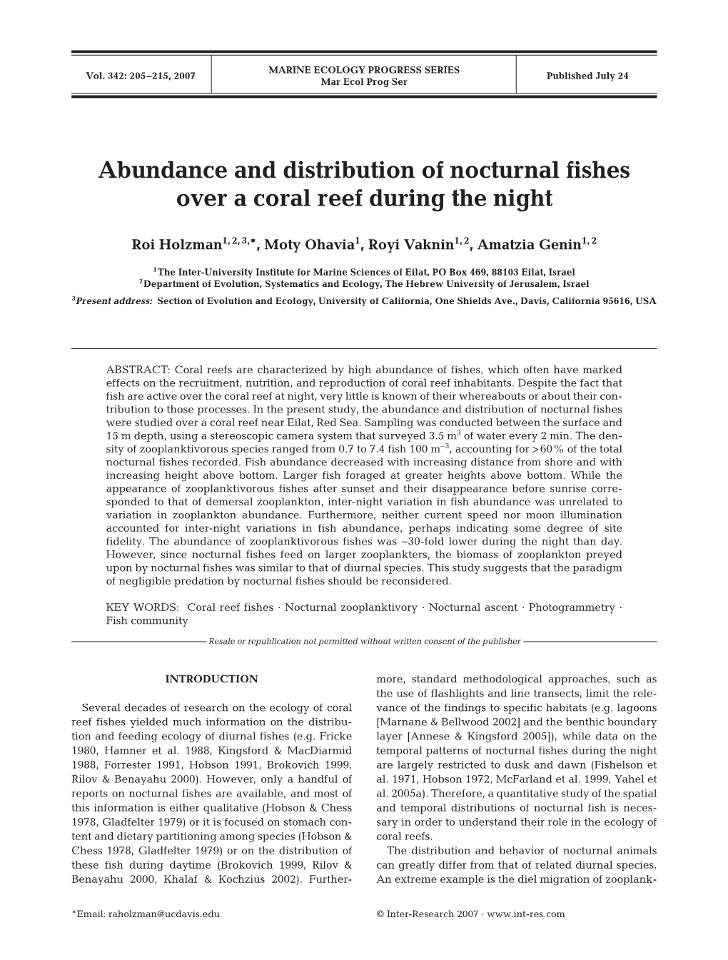 Abundance and Distribution of Nocturnal Fishes Over a Coral Reef During the Night