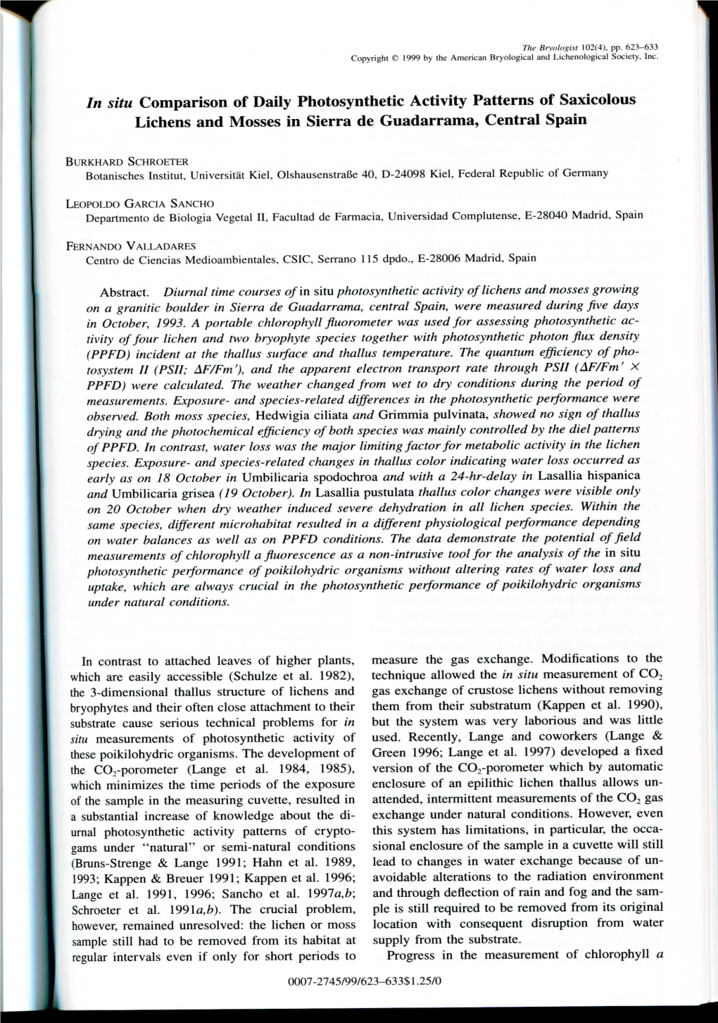 In Situ Comparison of Daily Photosynthetic Activity Patterns of Saxicolous Lichens and Mosses in Sierra De Guadarrama, Central Spain