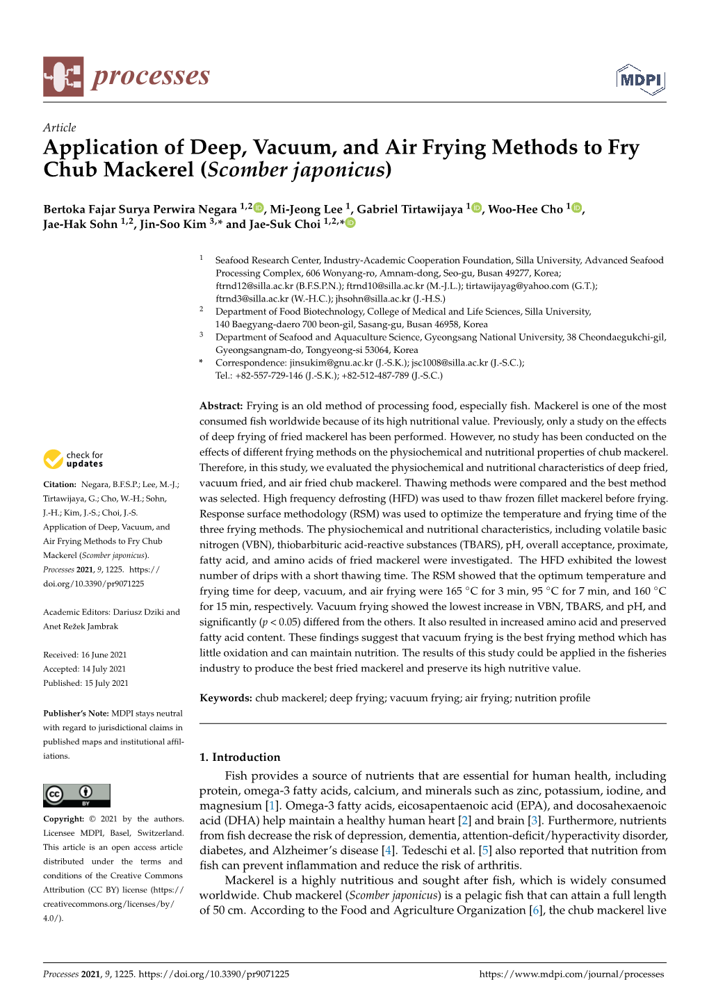 Application of Deep, Vacuum, and Air Frying Methods to Fry Chub Mackerel (Scomber Japonicus)