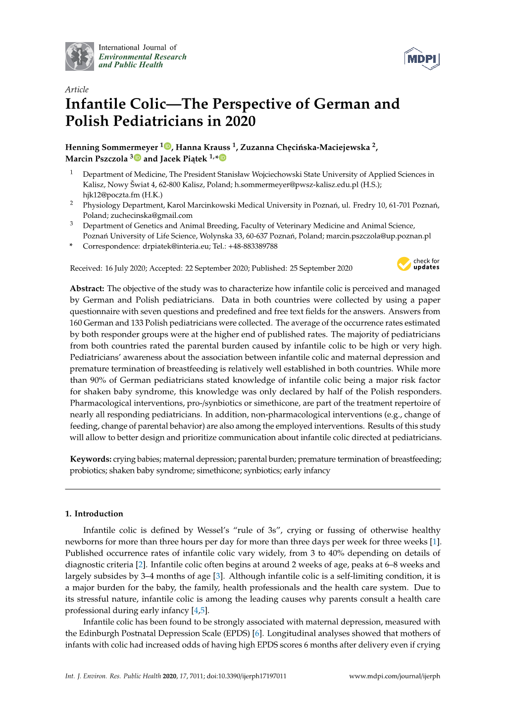 Infantile Colic—The Perspective of German and Polish Pediatricians in 2020