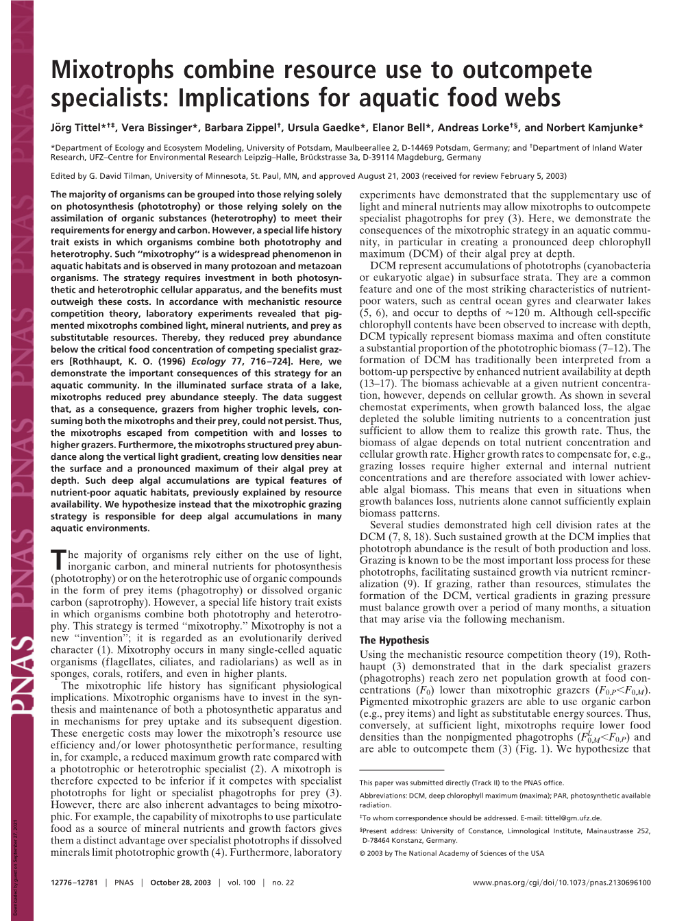 Mixotrophs Combine Resource Use to Outcompete Specialists: Implications for Aquatic Food Webs