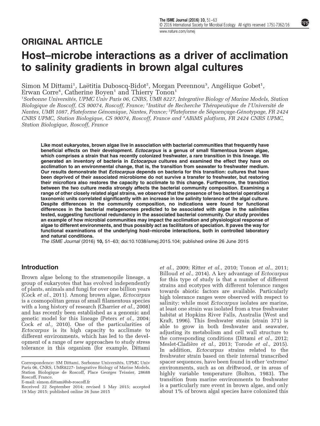 Host–Microbe Interactions As a Driver of Acclimation to Salinity Gradients in Brown Algal Cultures