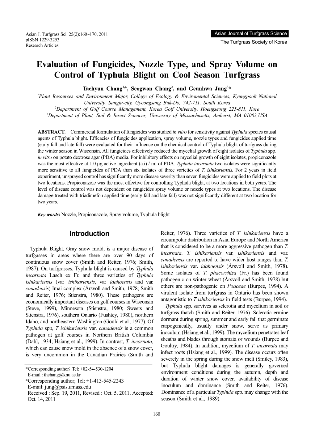 Evaluation of Fungicides, Nozzle Type, and Spray Volume on Control of Typhula Blight on Cool Season Turfgrass