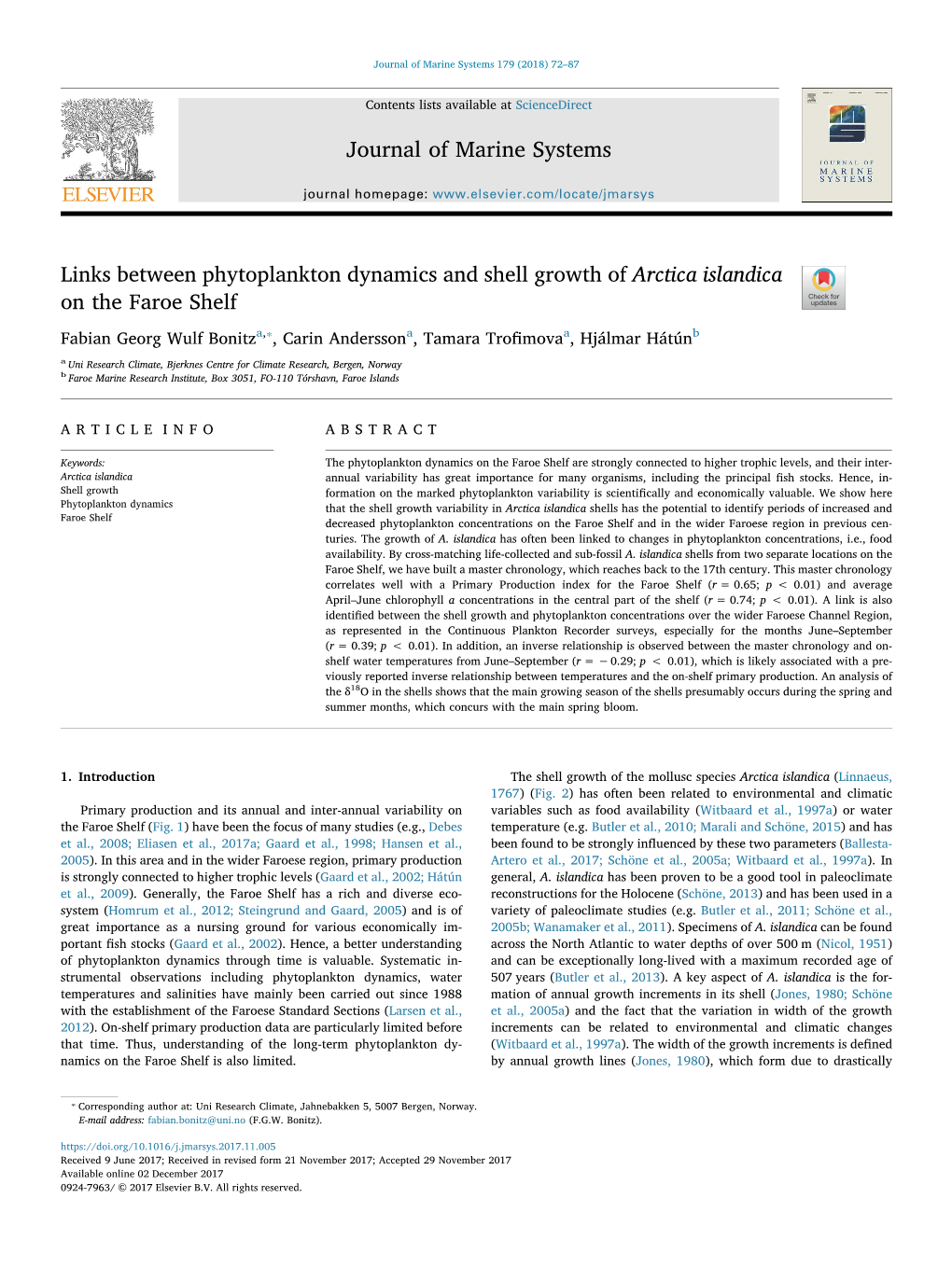 Links Between Phytoplankton Dynamics and Shell Growth Of