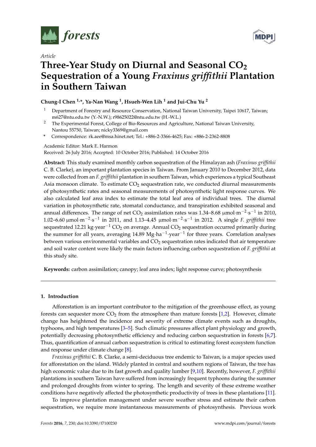 Three-Year Study on Diurnal and Seasonal CO2 Sequestration of a Young Fraxinus Grifﬁthii Plantation in Southern Taiwan