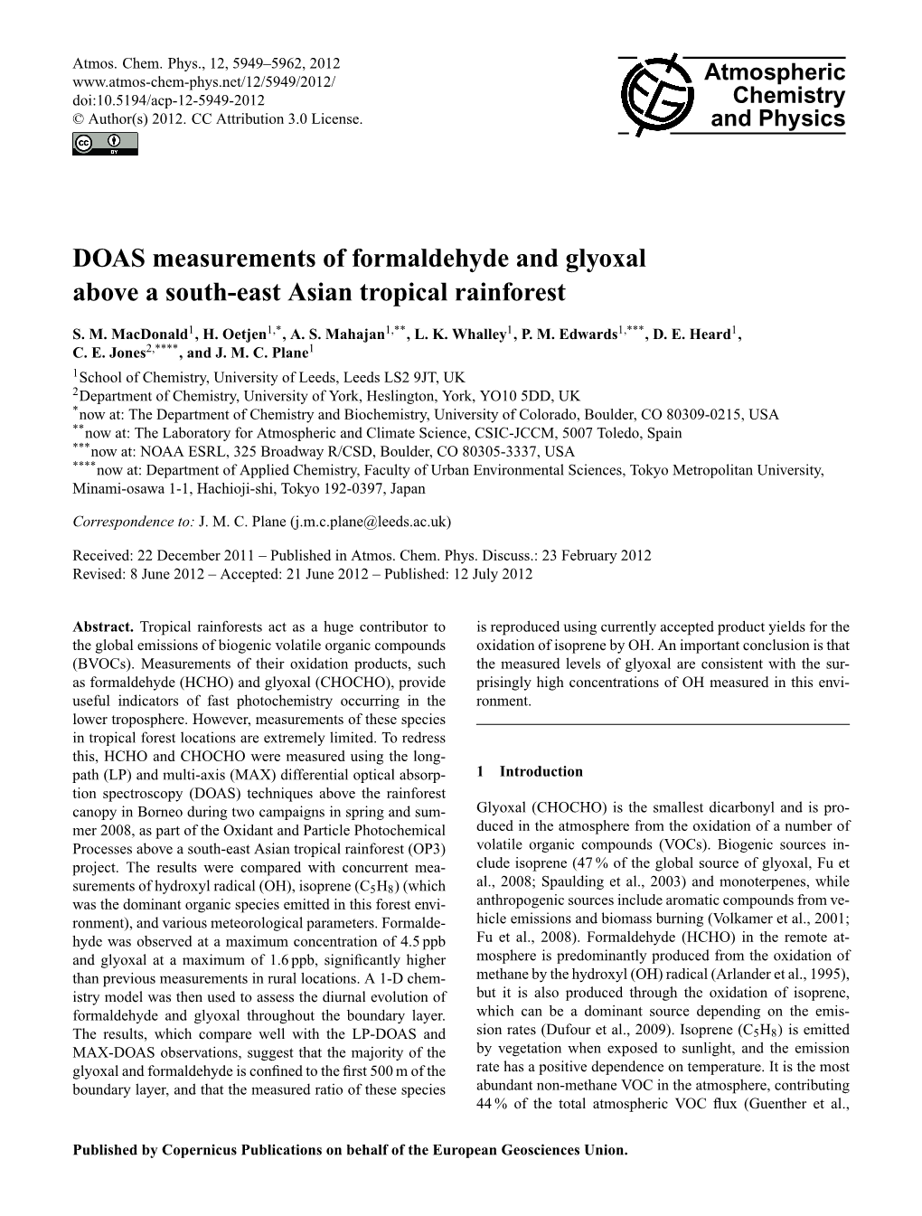 DOAS Measurements of Formaldehyde and Glyoxal Above a South-East Asian Tropical Rainforest