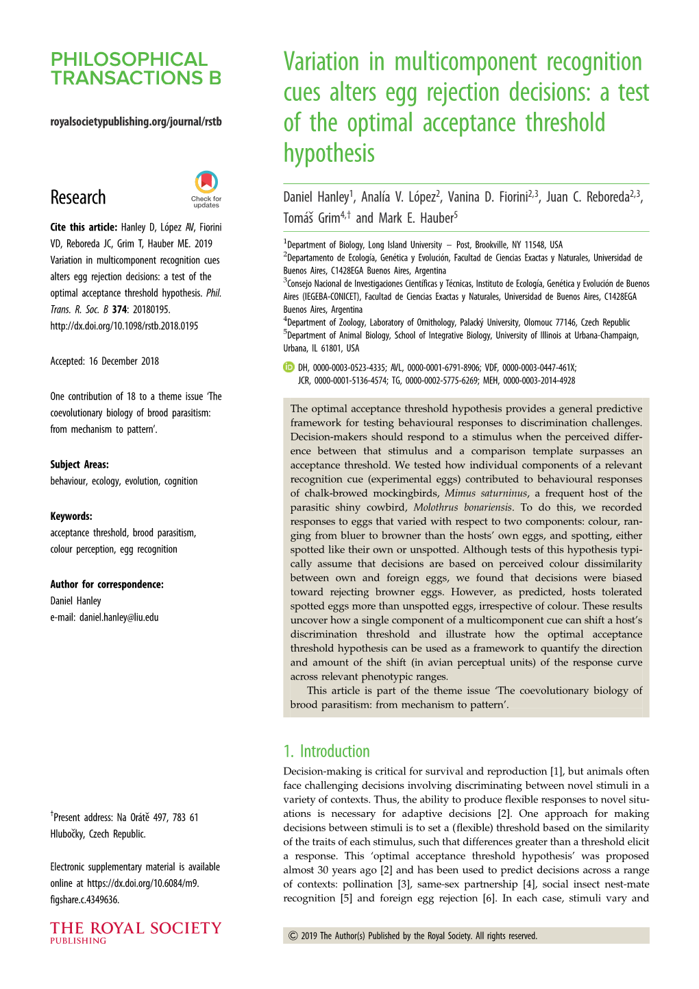 Variation in Multicomponent Recognition Cues Alters Egg Rejection Decisions: a Test of the Optimal Acceptance Threshold Hypothes