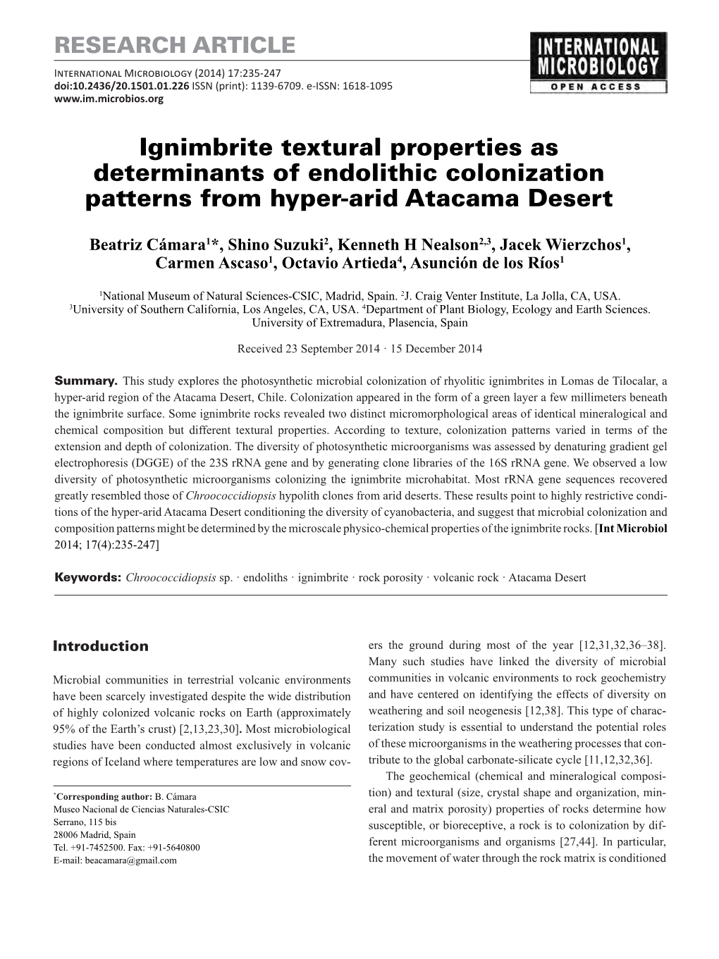 Ignimbrite Textural Properties As Determinants of Endolithic Colonization Patterns from Hyper-Arid Atacama Desert