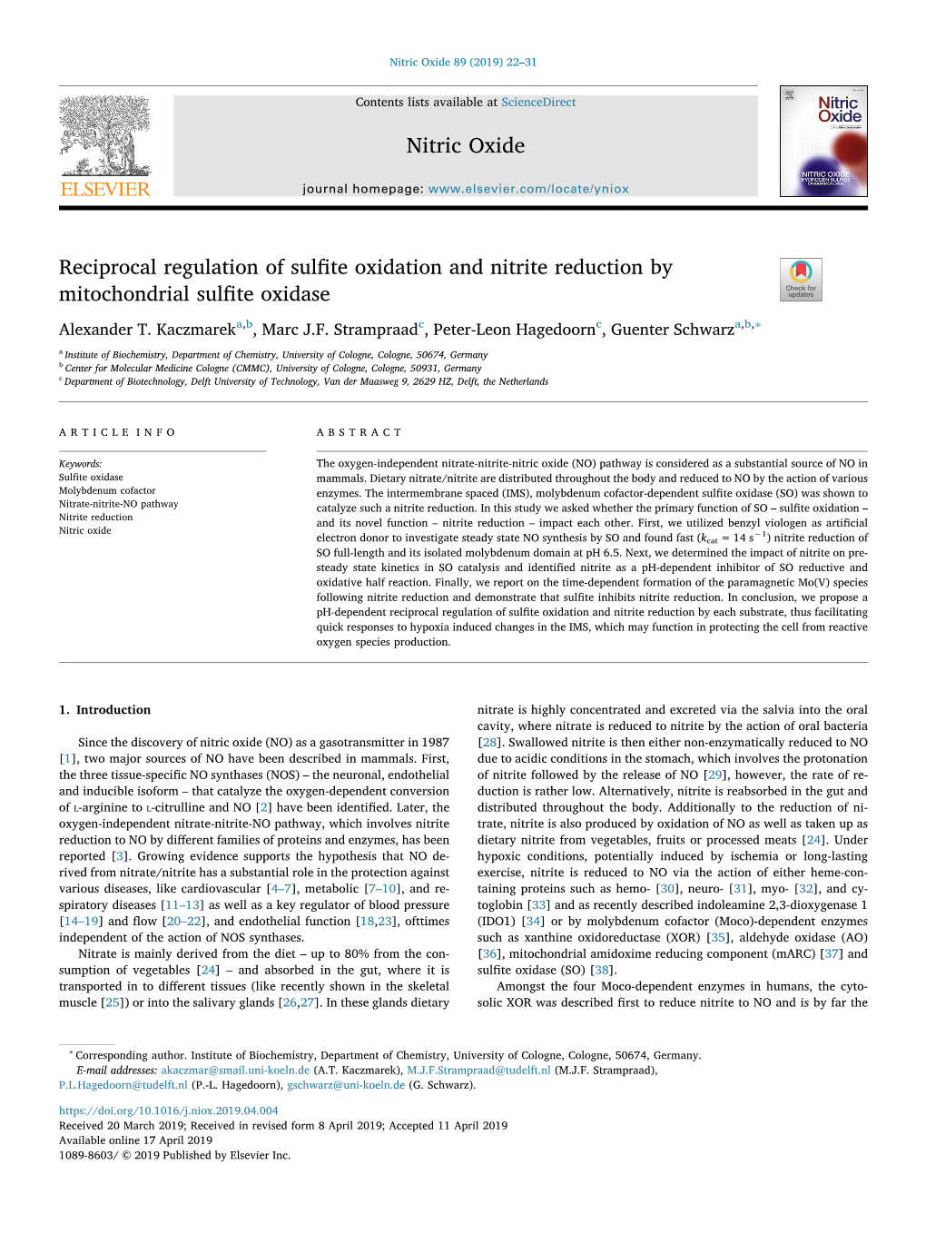 Reciprocal Regulation of Sulfite Oxidation and Nitrite Reduction By