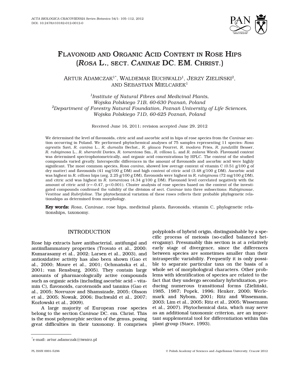 Flavonoid and Organic Acid Content in Rose Hips (Rosa L., Sect