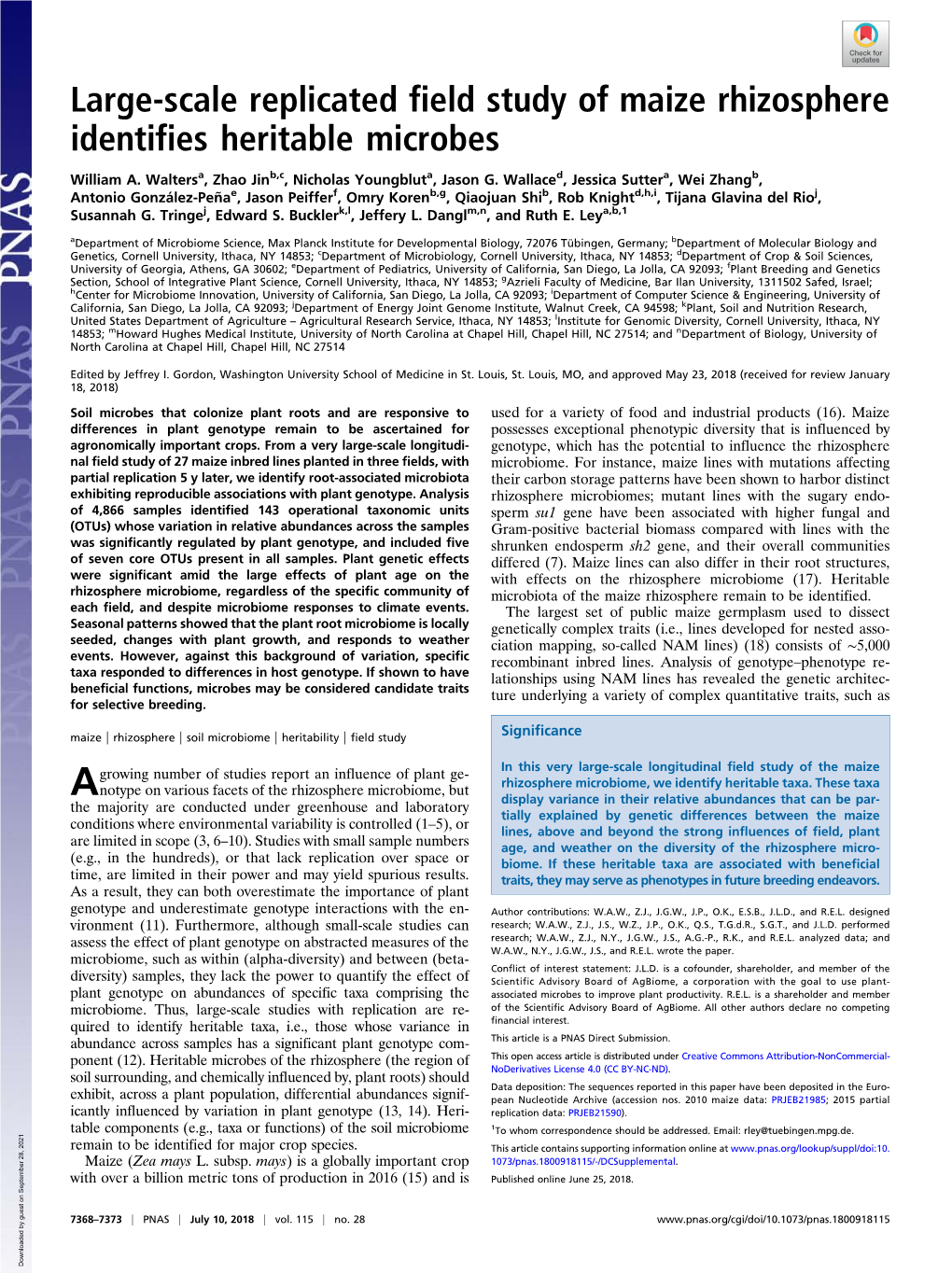 Large-Scale Replicated Field Study of Maize Rhizosphere Identifies Heritable Microbes