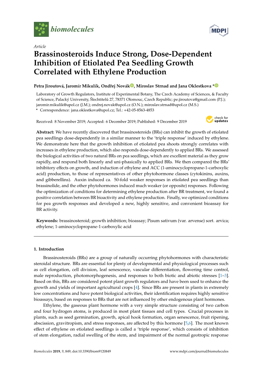 Brassinosteroids Induce Strong, Dose-Dependent Inhibition of Etiolated Pea Seedling Growth Correlated with Ethylene Production