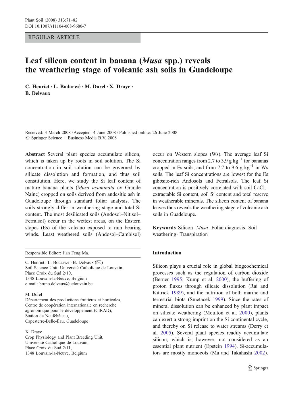 Leaf Silicon Content in Banana (Musa Spp.) Reveals the Weathering Stage of Volcanic Ash Soils in Guadeloupe