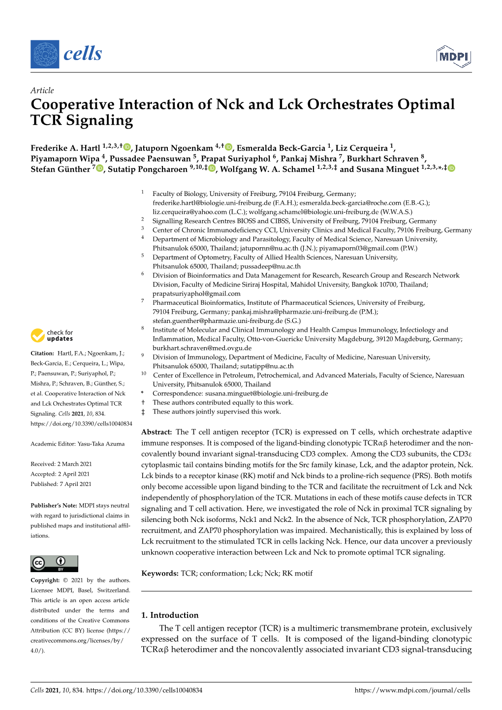 Cooperative Interaction of Nck and Lck Orchestrates Optimal TCR Signaling